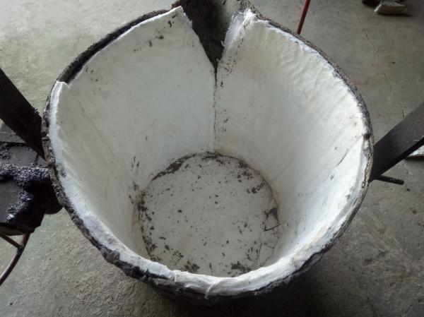Buy cheap Thermal Insulation 1250℃ Refractory Sealing Strip Ceramic Fiber 10mm Thickness from wholesalers