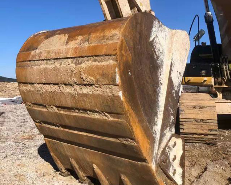 Upgrade Your Construction Digging with Cat 323D2 Excavator and Cat C7.1 ACERT Engine