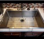 32" L X 19" W X 10 D Undermount Stainless Steel Kitchen Sink With Basket