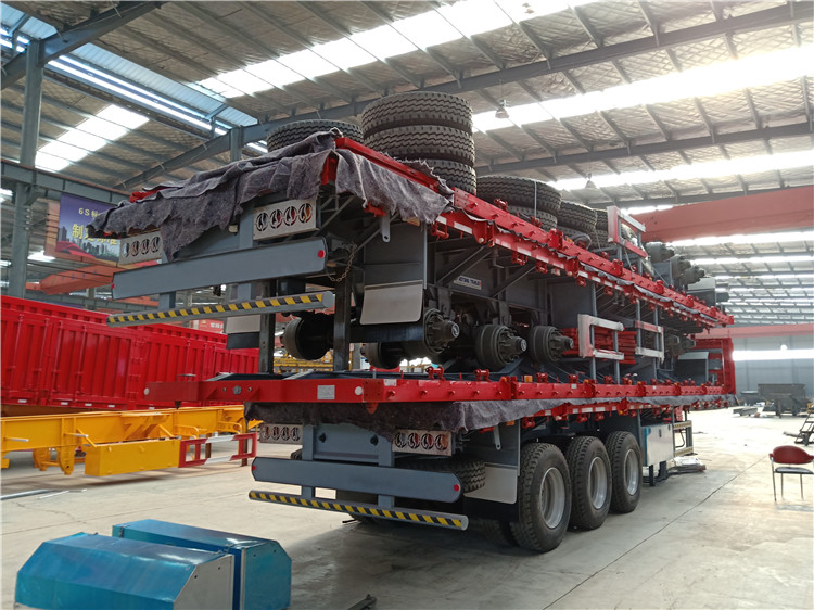 3 Axle Fence Semi Truck Trailer with 90 W mm*13 Thickness mm*10 Layer Leaf Spring