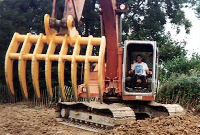Buy cheap iso9001 Mn Q355 Excavator Root Rake For Farm Job from wholesalers