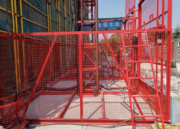 Buy cheap Vertical Handling Construction Hoist Safety / Temporary Construction Elevator from wholesalers