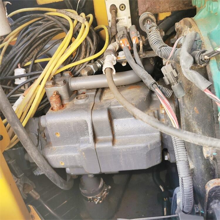 2018 Year Model 8 Ton Used Excavator Volvo EC80 in with Original Hydraulic Cylinder