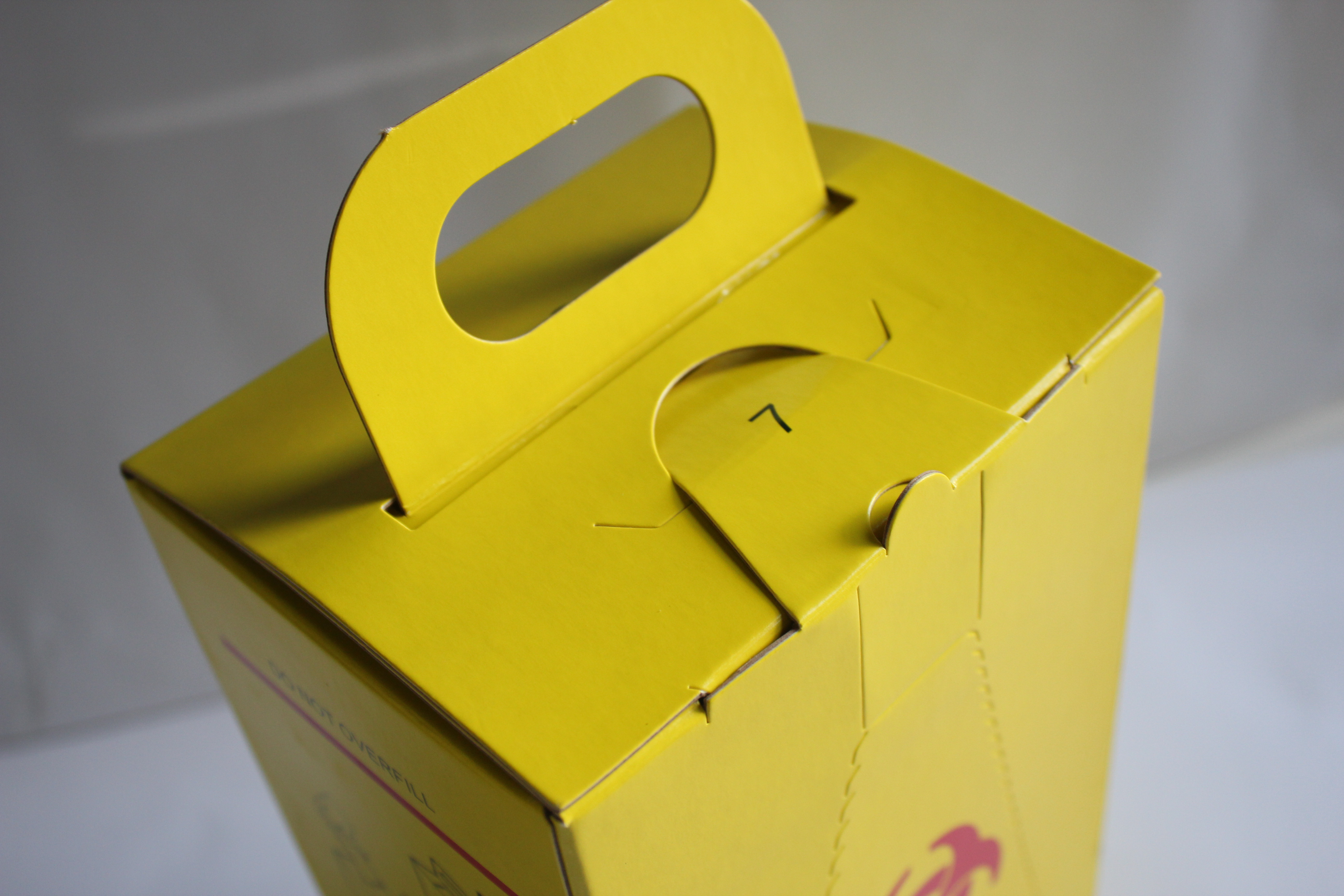 Medical biohazard waste box corrugated paper material Yellow / White Color
