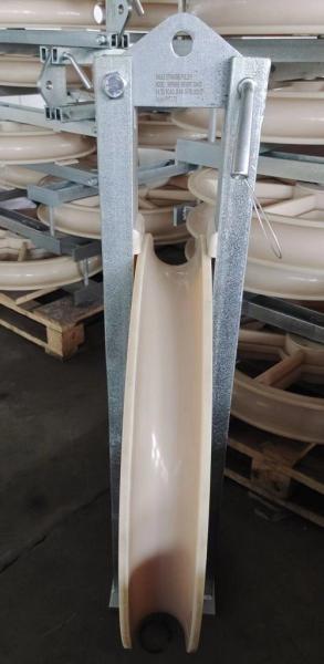 Buy cheap Single Nylon Sheave Large Diameter Stringing Blocks from wholesalers
