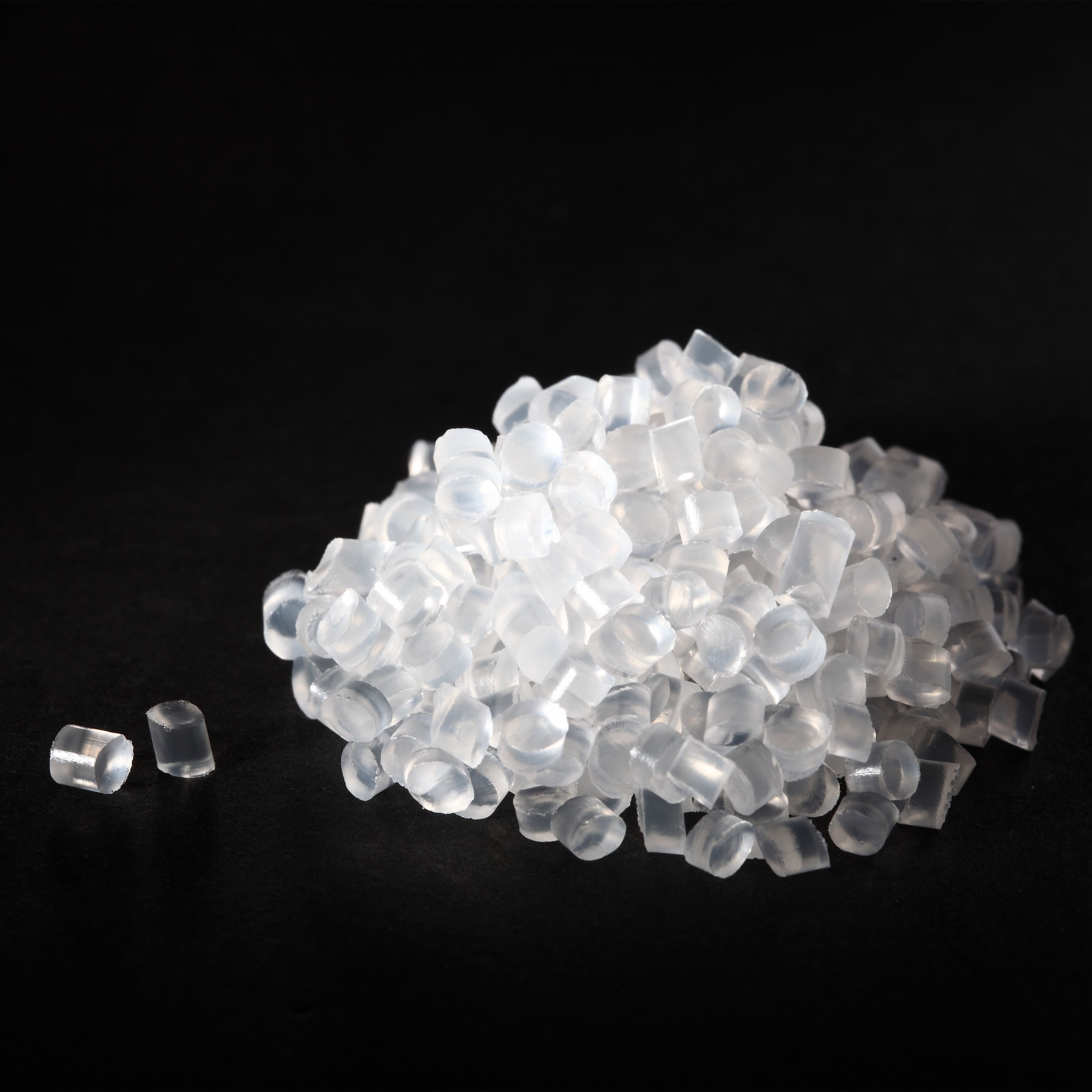 Easy To Color Translucent Thermoplastic Elastomer Pellets For Ice Trays And Tooth Brush