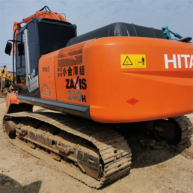 Good Condition 2900 Working Hours Original Hydraulic Pump Hitachi ZX240 Excavator in Japan