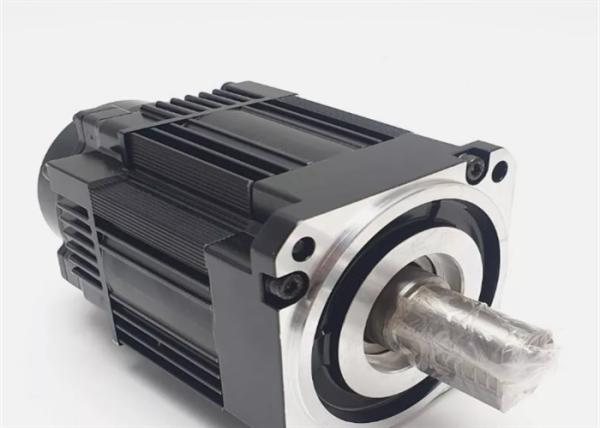 Buy cheap Yaskawa Brand New 220V Servo Motor SGM7A Series In Original Box from wholesalers