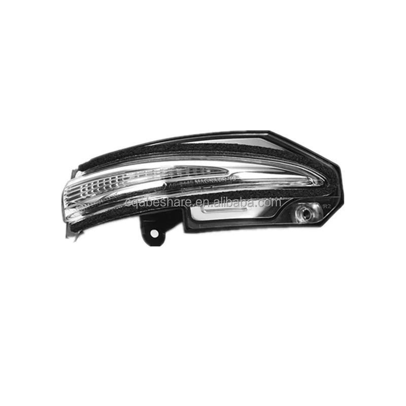 12V Voltage RAV4 Rear View Mirror Light with Turn Signal and Durable Crank Mechanism