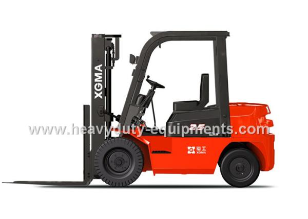Buy cheap Diesel Power Type Industrial Forklift Truck Energy Saving With Safety Alarm Light from wholesalers