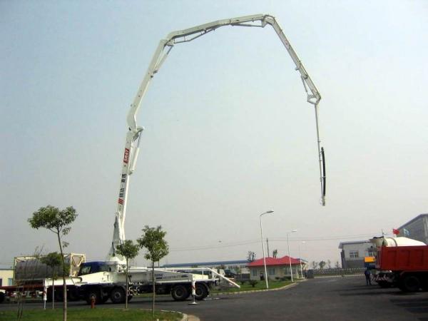 Buy cheap 37m Concrete Pump Trucks 6x4 / Truck Mounted Concrete Pump 700L from wholesalers
