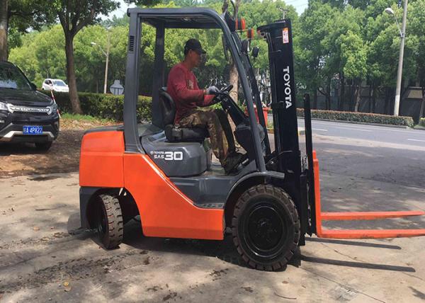 Buy cheap Toyota 3 Ton Second Hand Forklifts , Japanese Made Used Toyota 8FDN30 Forklift from wholesalers