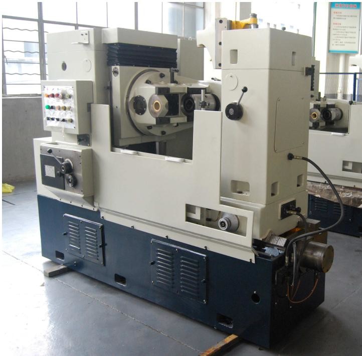 Horizontal Type Gear Hobbing Machine With Servo Motor Hardening Treatment