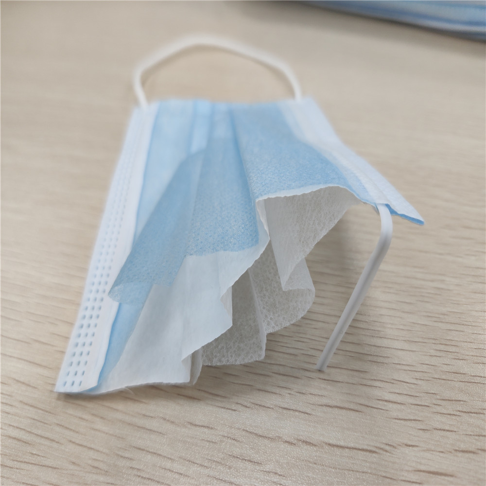 Latex Free Material 3 Ply Non Woven Mask , Disposable Pollution Mask Antiviral