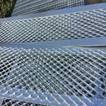 Aluminum Decorative Perforated Grating 1000mmx3000mm Size 40mm Bright Silver For