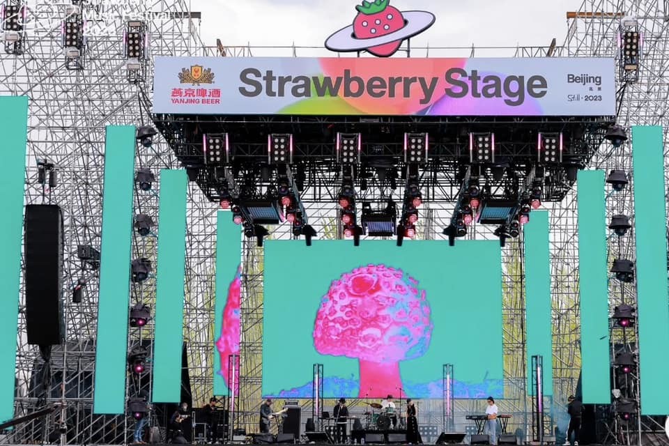 High Brightness Full Color RGB P6 LED Rental Screen 960Mm X 960Mm Indoor Cabinet