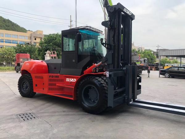 Buy cheap 3.5m Mast 36000 LBS 18 TON FD180 Heavy Duty Forklift Machine from wholesalers
