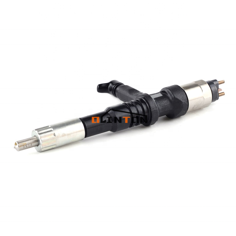 PC400-8 PC450-8 Excavator Fuel Injector with OEM Support 6D125 Engine 6251-11-3100