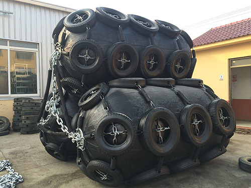 D3000×L6500 Integral Winding Inflatable Marine Fender 50KPa To 80KPa