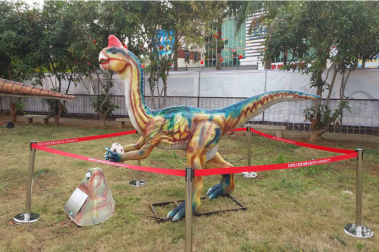 Artificial Fiberglass Life Size Fly Dinosaur Characters Statue Without Movements