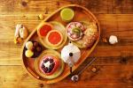 Natural Bamboo Wood Serving Tray With Handles High Temperature Tolerance