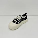 PU Insole Breathable Walking Trainers With Round Toe For Spring