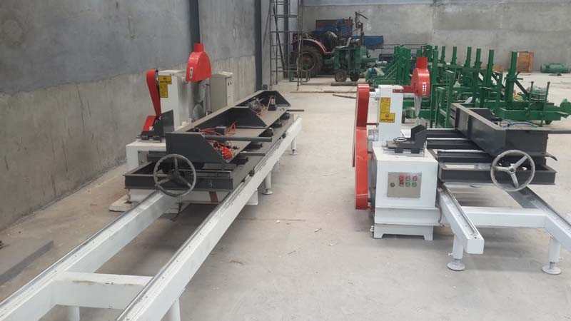 China supply Heavy Type Model 2500 Automatic Control Wood Planks Cutting Table Saw Machine