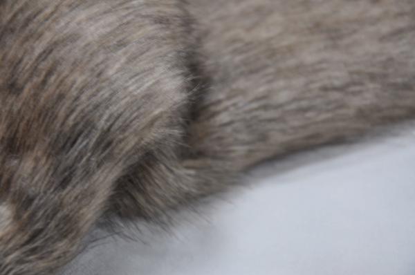 Buy cheap Brown Long Hair Fur Fabric 150cm Fox Faux，Quality guaranteed, bring you the ultimate luxury experience from wholesalers