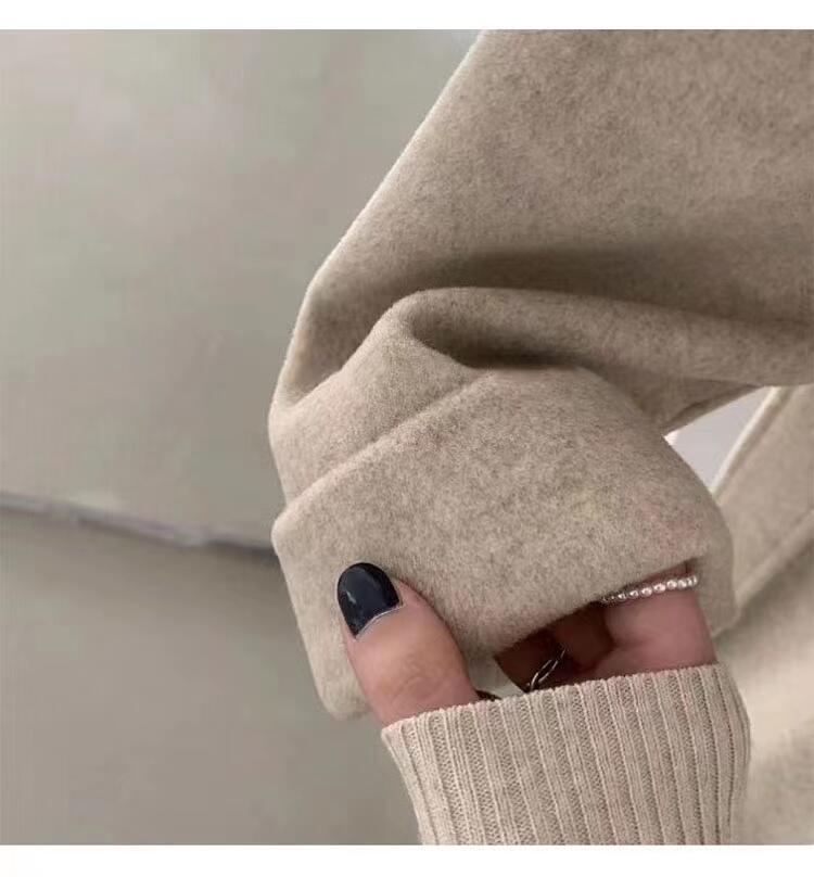 Fall and Winter Woman′s Coats Ladies Jackets Woolen Solid Turn Down Collar Long Coats for Woman