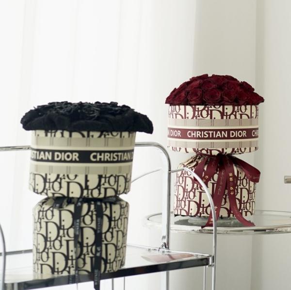 The new popular light luxury series of Hera paper flower packaging materials,