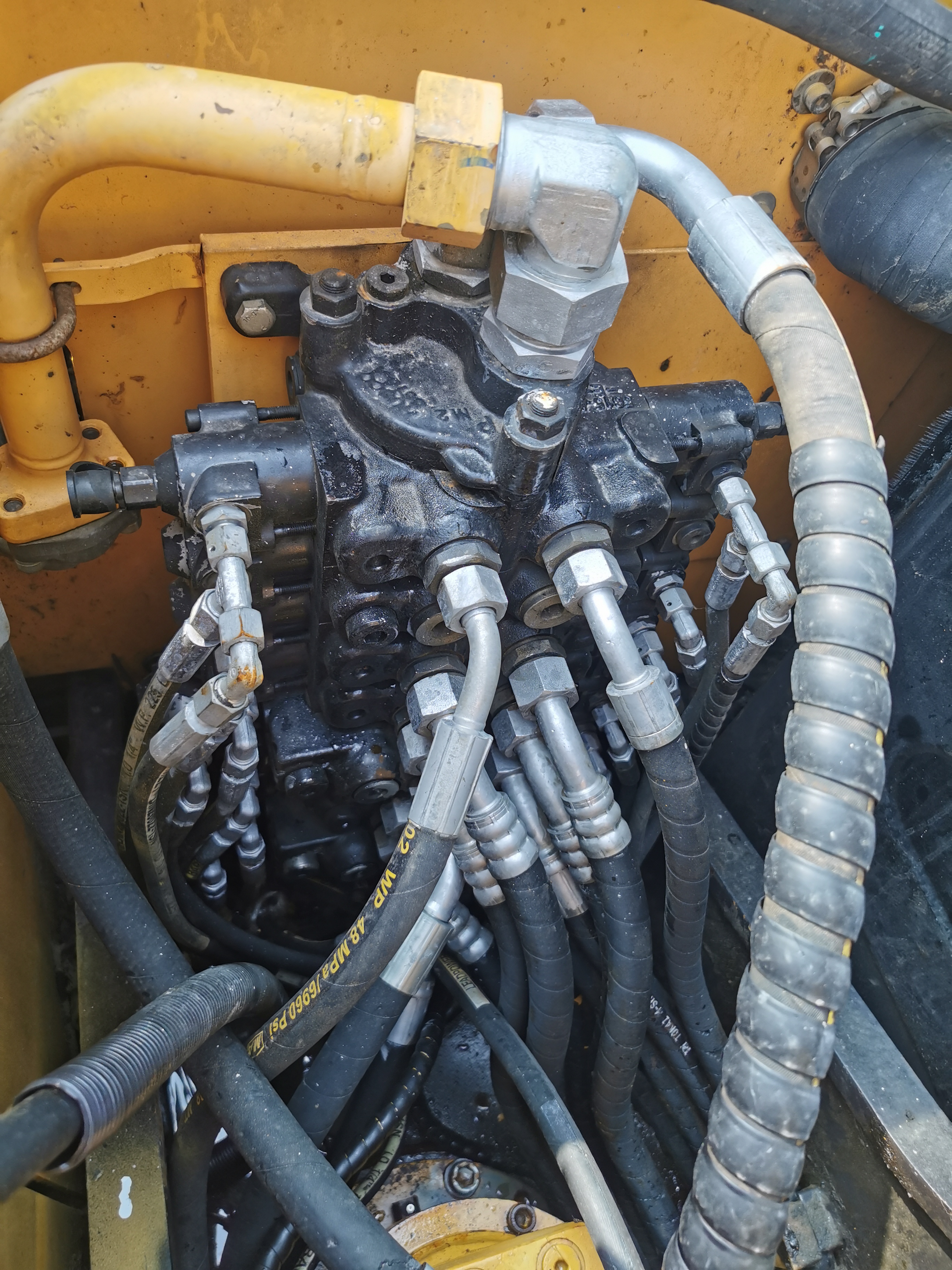 ISUZU Engine SANY SY75-9 7ton Hydraulic Crawler Mini Backhoe Excavator at Affordable