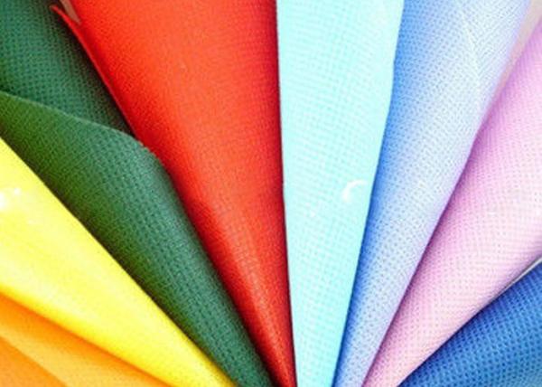 Quality Heat Resistant Polyester 100% PET Spunbond Nonwoven Fabric For shopping bags for sale