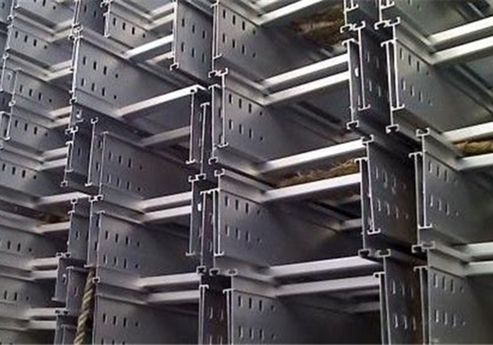Width 200-1000mm And The Height 50-200m Adjustable Cable Tray Forming Machine With Hydraulic Punching And Cutting