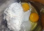 White To Yellowish Food Emulsifier Powder Form Foaming Agent For Sponge Cake Mix