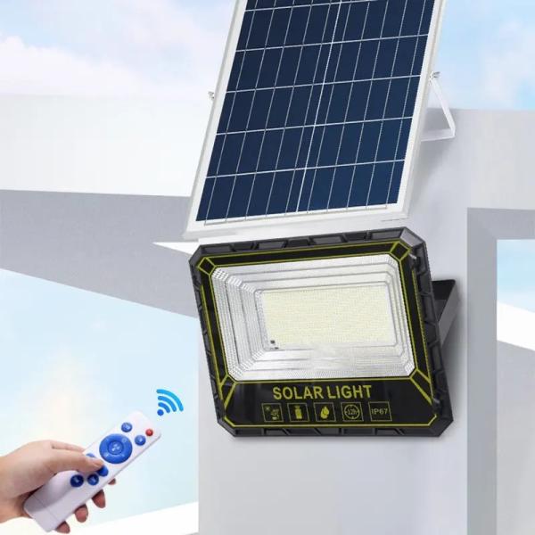 Buy cheap Solar 100w LED Flood Light 2800lm Solar Powered Exterior Flood Lights from wholesalers