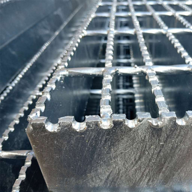 Serrated Galvanized Bar Platform Heavy Duty Welded Steel Grating For Workshops And Warehouse