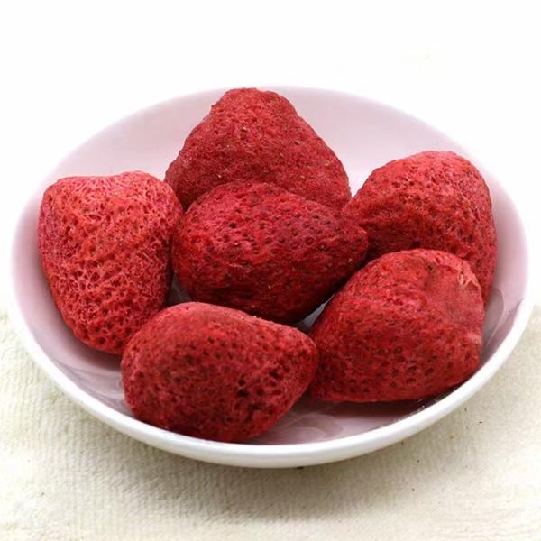 Buy cheap 25% Sugar Content Sweetened FD Strawberry Mix 5kg Bulk For Snacking from wholesalers