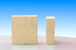 Alkali Resistant 25-35% AL2O3 Fireproof Bricks For Fireplace Furnace And Kiln