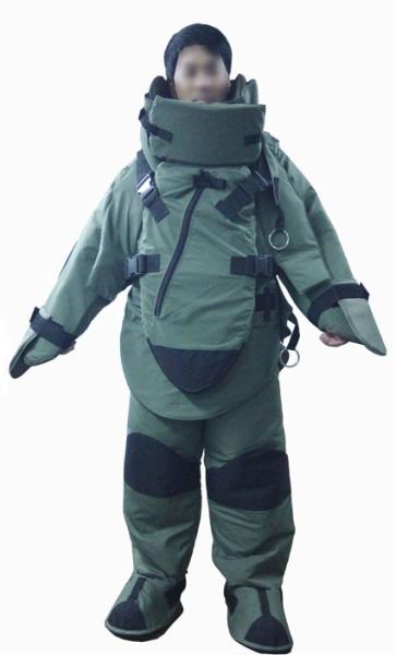 Buy cheap Waterproof Treated Eod Bomb Disposal Suit 12V DC Protection Of Fragmentation from wholesalers