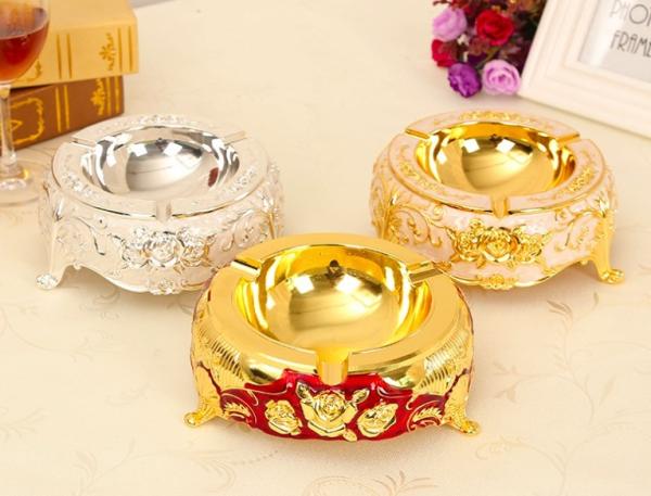 Buy cheap Thickness 5.0mm OEM Antique Plating Zinc Alloy Ashtray from wholesalers