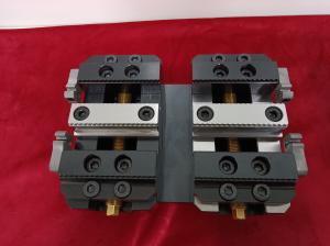 China CNC Horizontal Mill Machine Vise 0.02mm 4 Axis Manual Exchange on sale