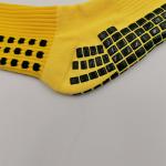 Crew Length Soccer Grip Socks Adult Customized Black Grip Socks Soccer