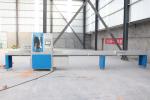 China High Accuracy Automatic CNC Hydraulic Wood Pallet Cutting Saw Machine For