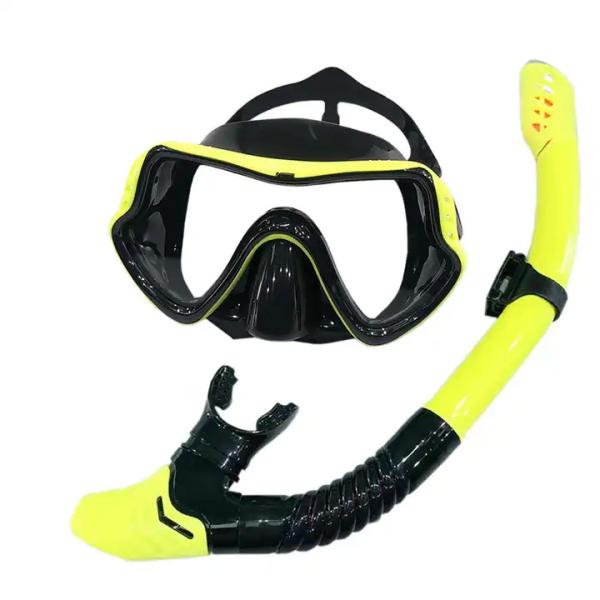 Buy cheap High Quality Adult Snorkel Diving Scuba Set With Anti-Fog Coated Glass Purge Valve And Anti-Splash Silicon Mouth Piece from wholesalers