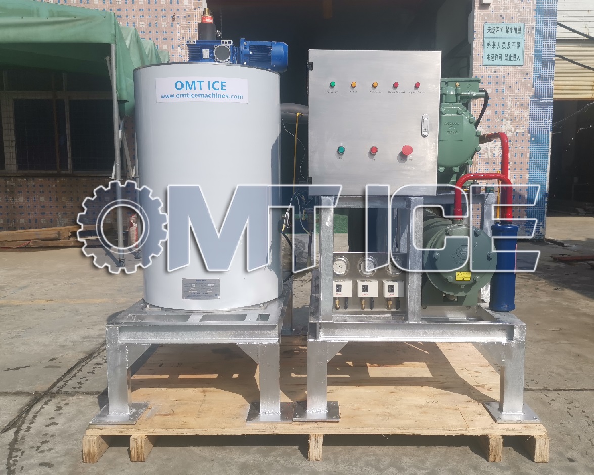 5ton Saltwater Flake Ice Machine Automaticlly Water Cooliing For Fishing Boats