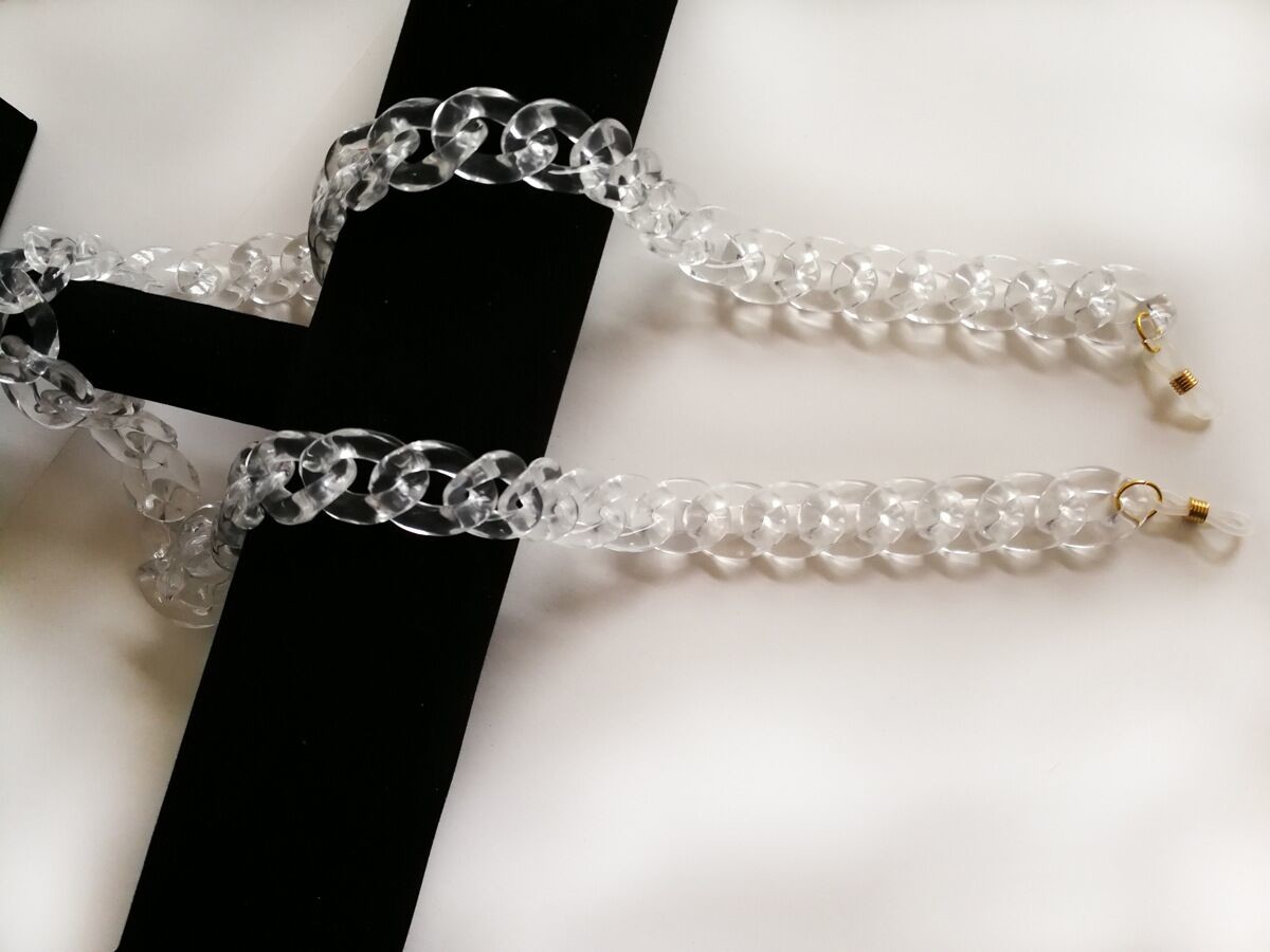 2021 Hot Sale Red And Green Color Acrylic Chain Colorful Beaded Eyeglass Chain Mask Chain For Sale