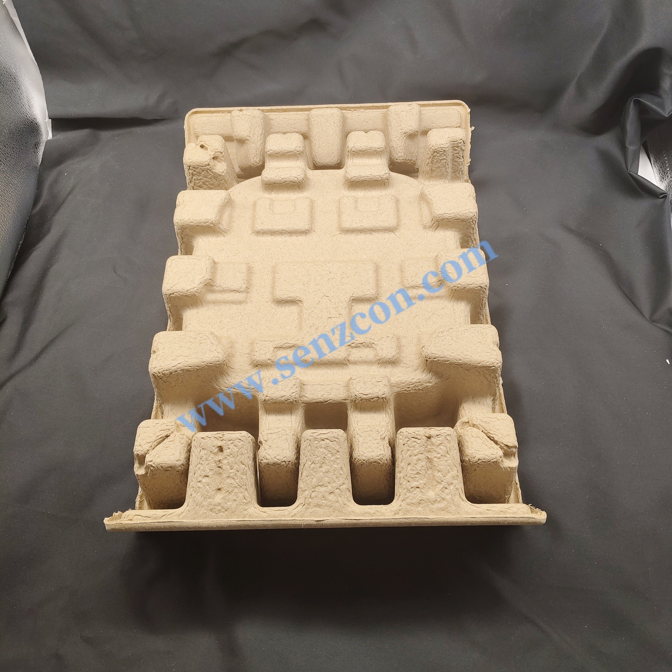 OEM environmentally friendly pulp molded dry-pressed inner lining packaging for air fryers is recyclable and biodegradable, and complies with the
