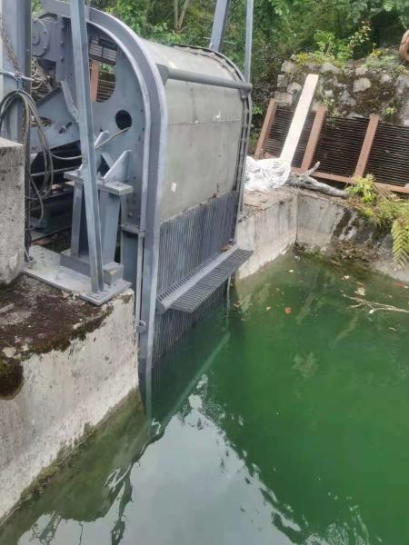 Buy cheap IP55 Trash Rack Cleaning Machine 0.3-1.5KW Trash Rake Bar Screen from wholesalers