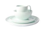 Durable Stoneware Crockery Sets , Forma Shine Color Oven Safe Dinnerware