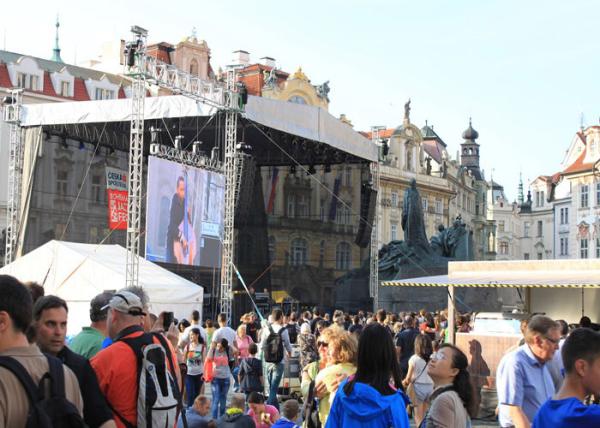Buy cheap Rental Show Mobile Concert LED Screens Outdoor For Sports Halls Clubs Pubs from wholesalers